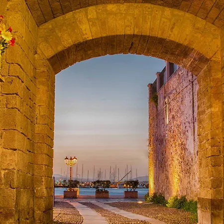 Apartamento Clicksardegna Palazzo Bolasco - Centro Storico Con Vista Mare Alghero