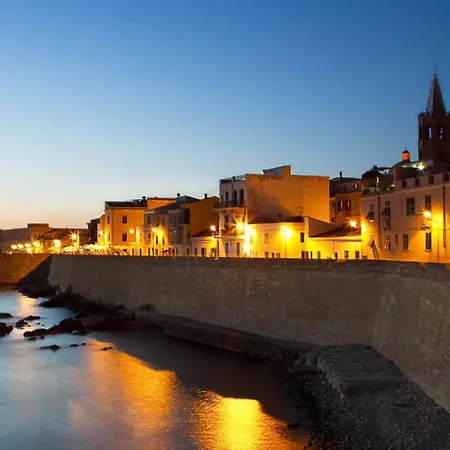 Clicksardegna Palazzo Bolasco - Centro Storico Con Vista Mare 阿尔盖罗