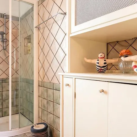 Apartamento Clicksardegna Palazzo Bolasco - Centro Storico Con Vista Mare *