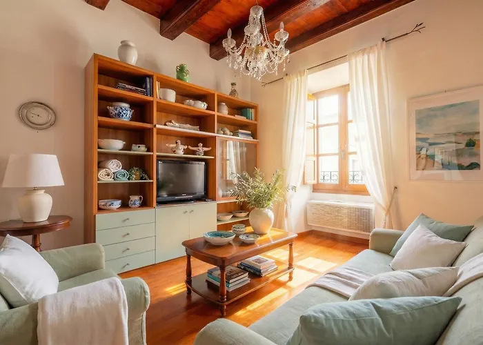 Clicksardegna Palazzo Bolasco - Centro Storico Con Vista Mare アパート