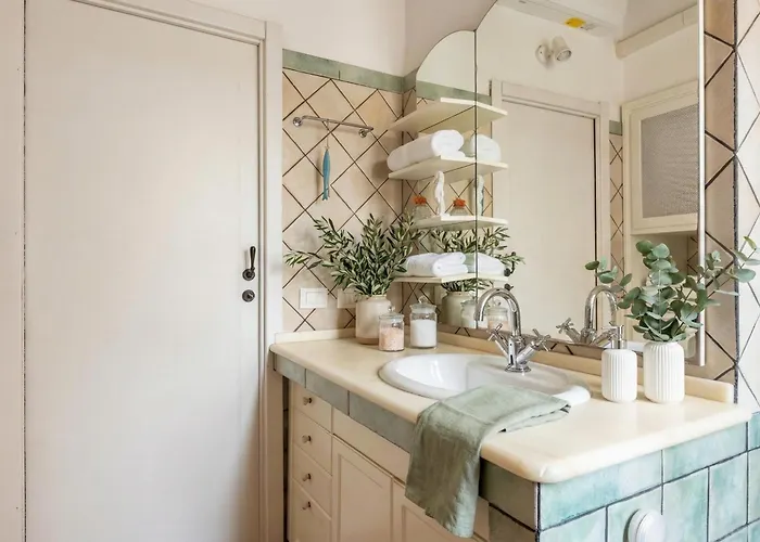 Clicksardegna Palazzo Bolasco - Centro Storico Con Vista Mare アパート